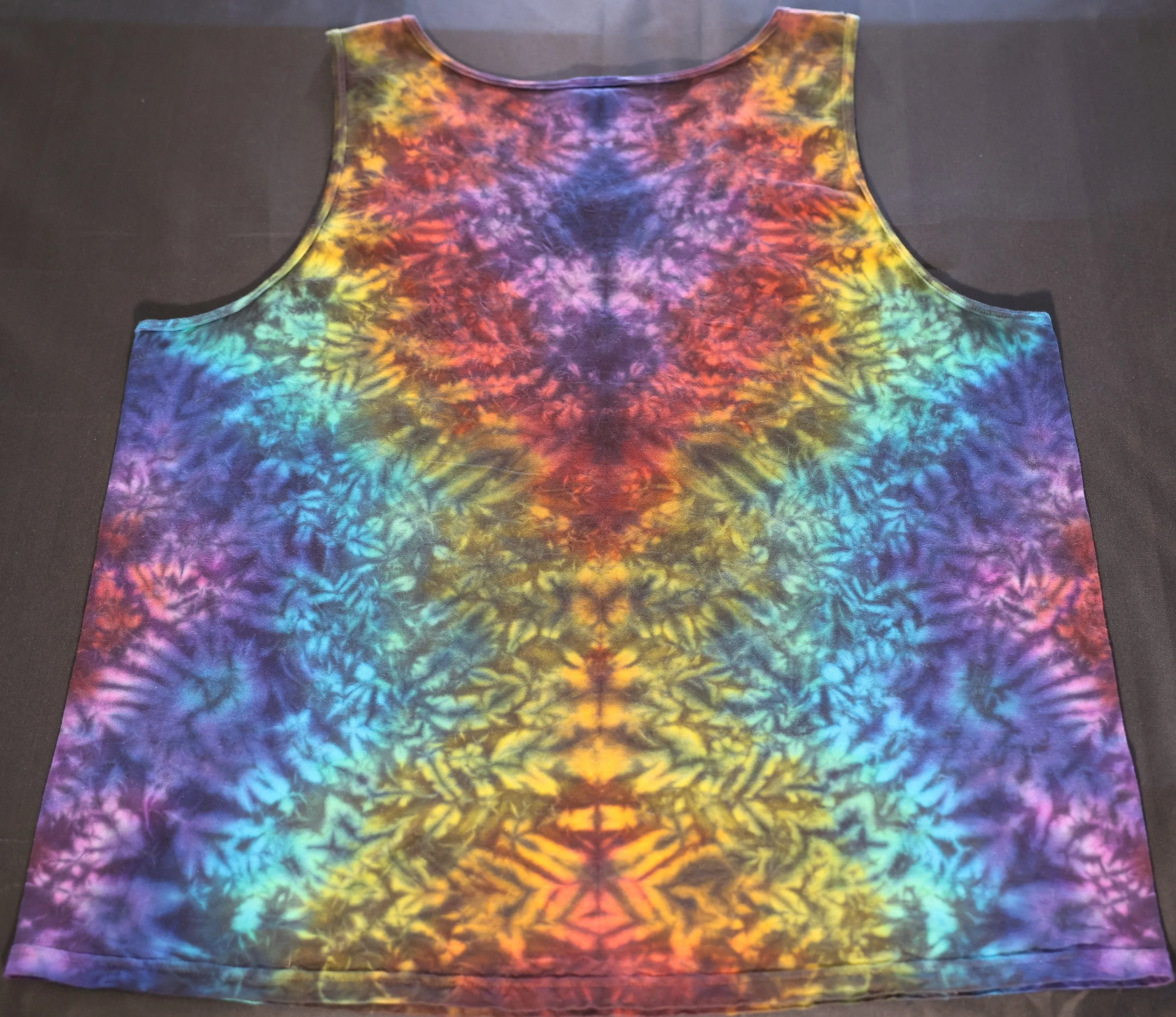 2x Scrunch Tie Dye on a Comfort Colors Heavyweight Ringspun Cotton Tank Top