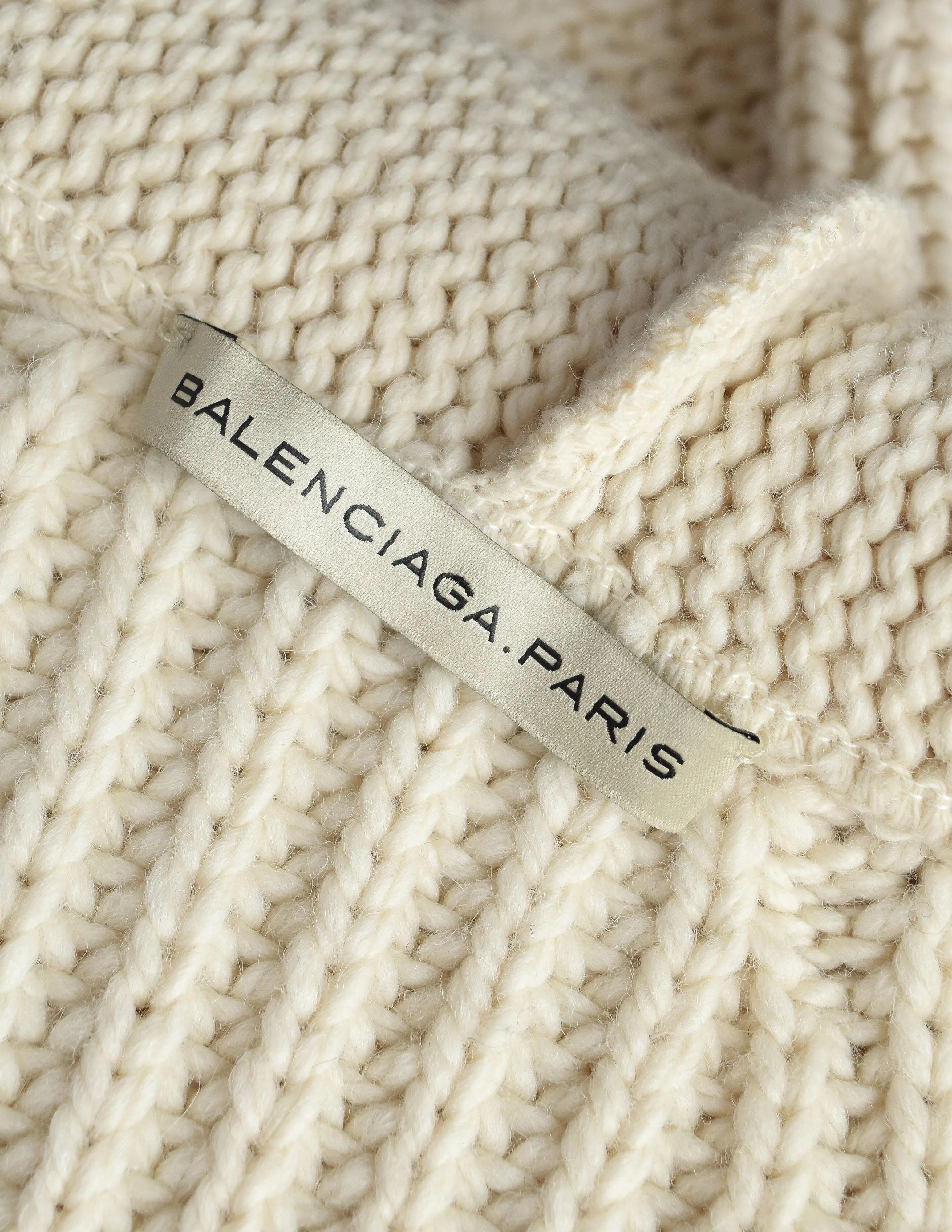 Balenciaga Vintage AW 2007 by Nicolas Ghesquière Cream Knit Wool Oversized Hooded Sweater Coat