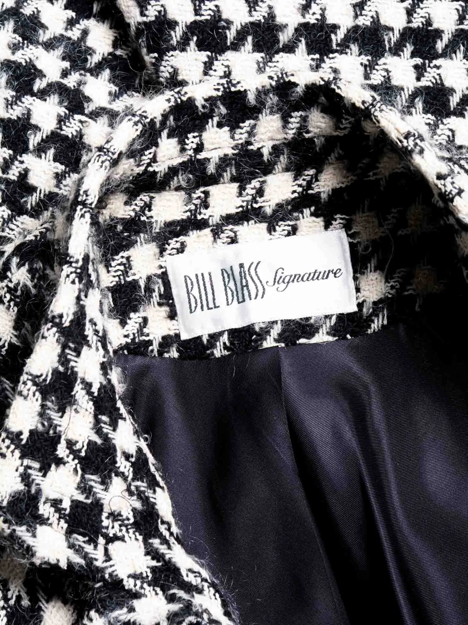 Bill Blass Vintage Alpaca Houndstooth Wool Swing Coat Black White