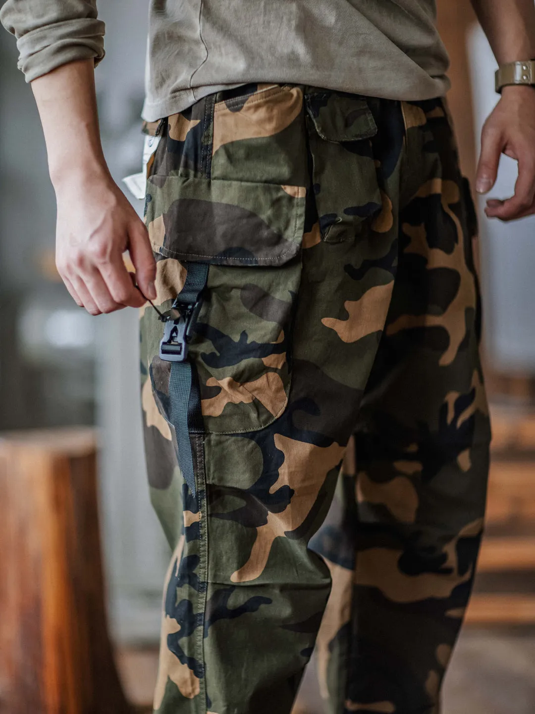 CAMO CARGO PANTS