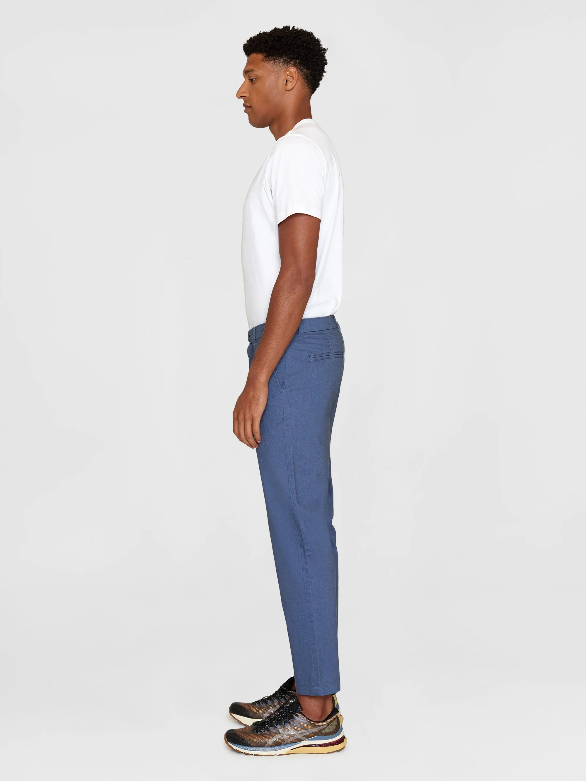 CHUCK regular twill chino pants - Vintage Indigo