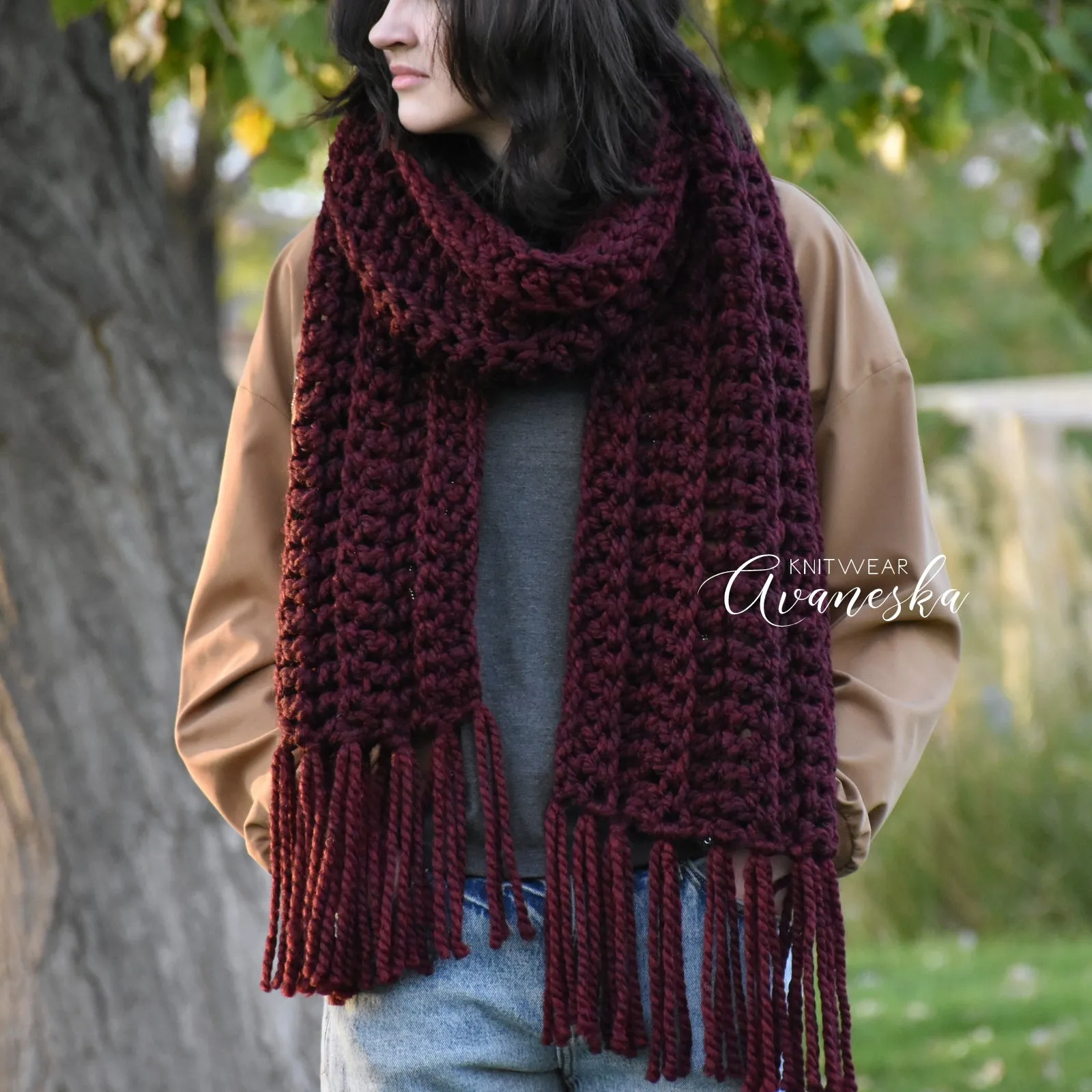 Chunky Classic Long Fringed Scarf | THE ASPEN