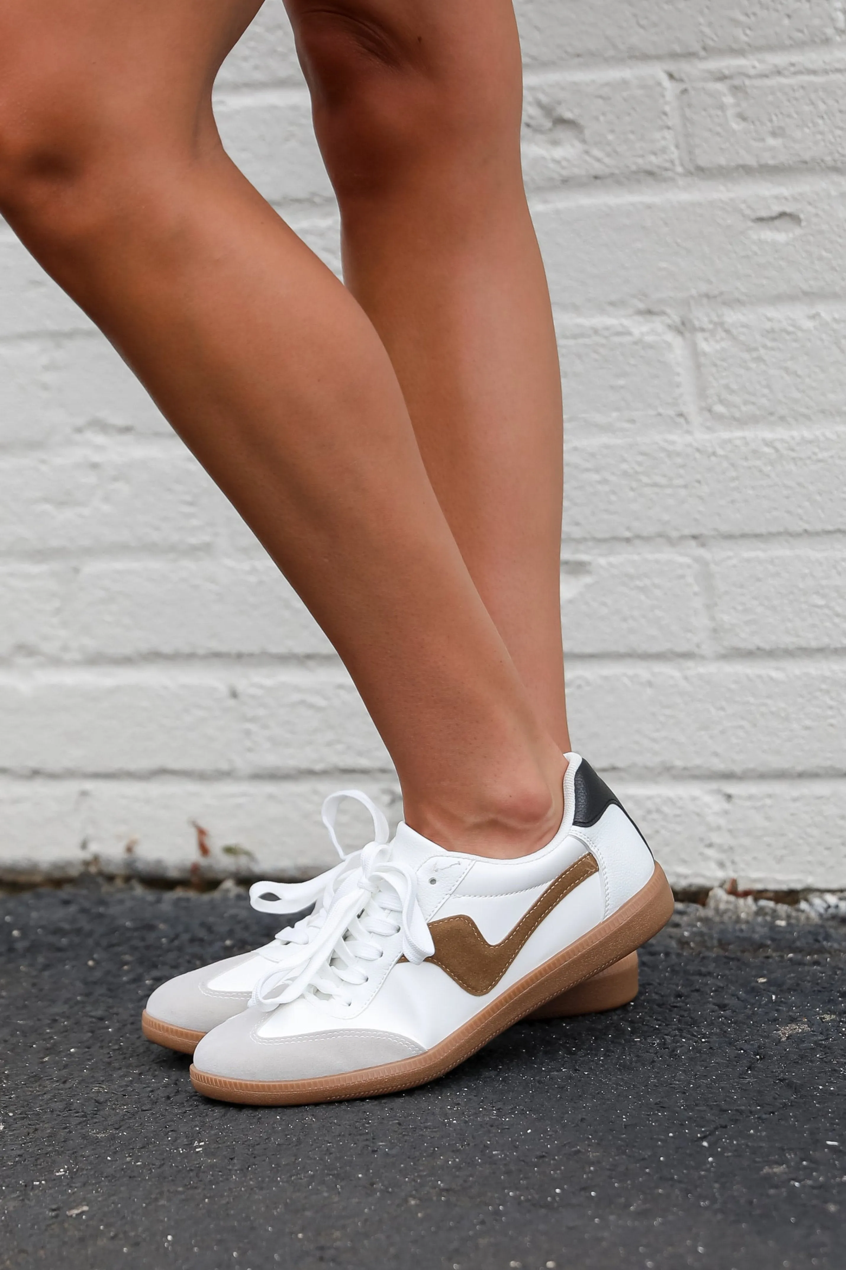 FINAL SALE - Perfect Pace White Sneakers