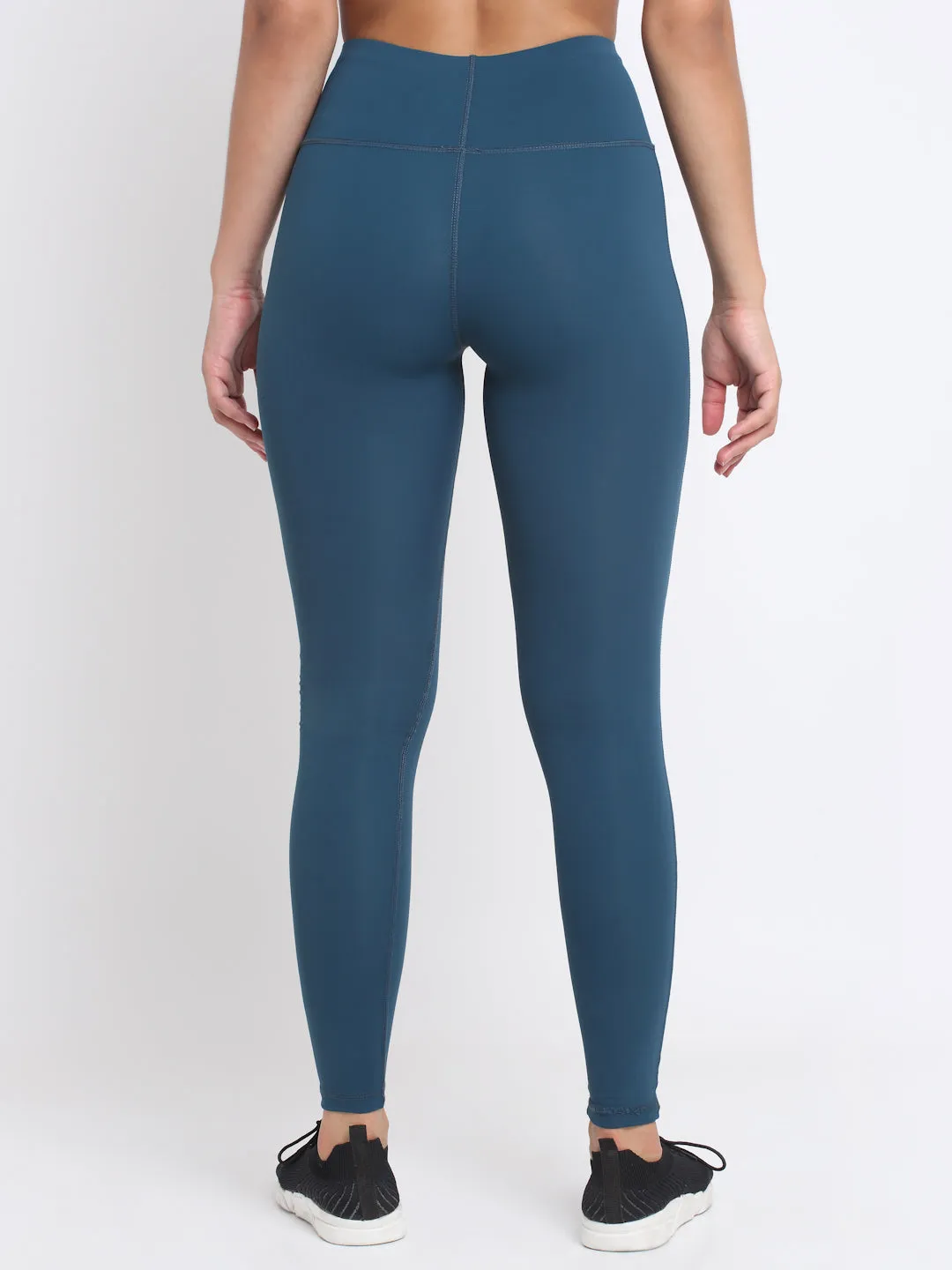 Invincible Women's Performance Leggings