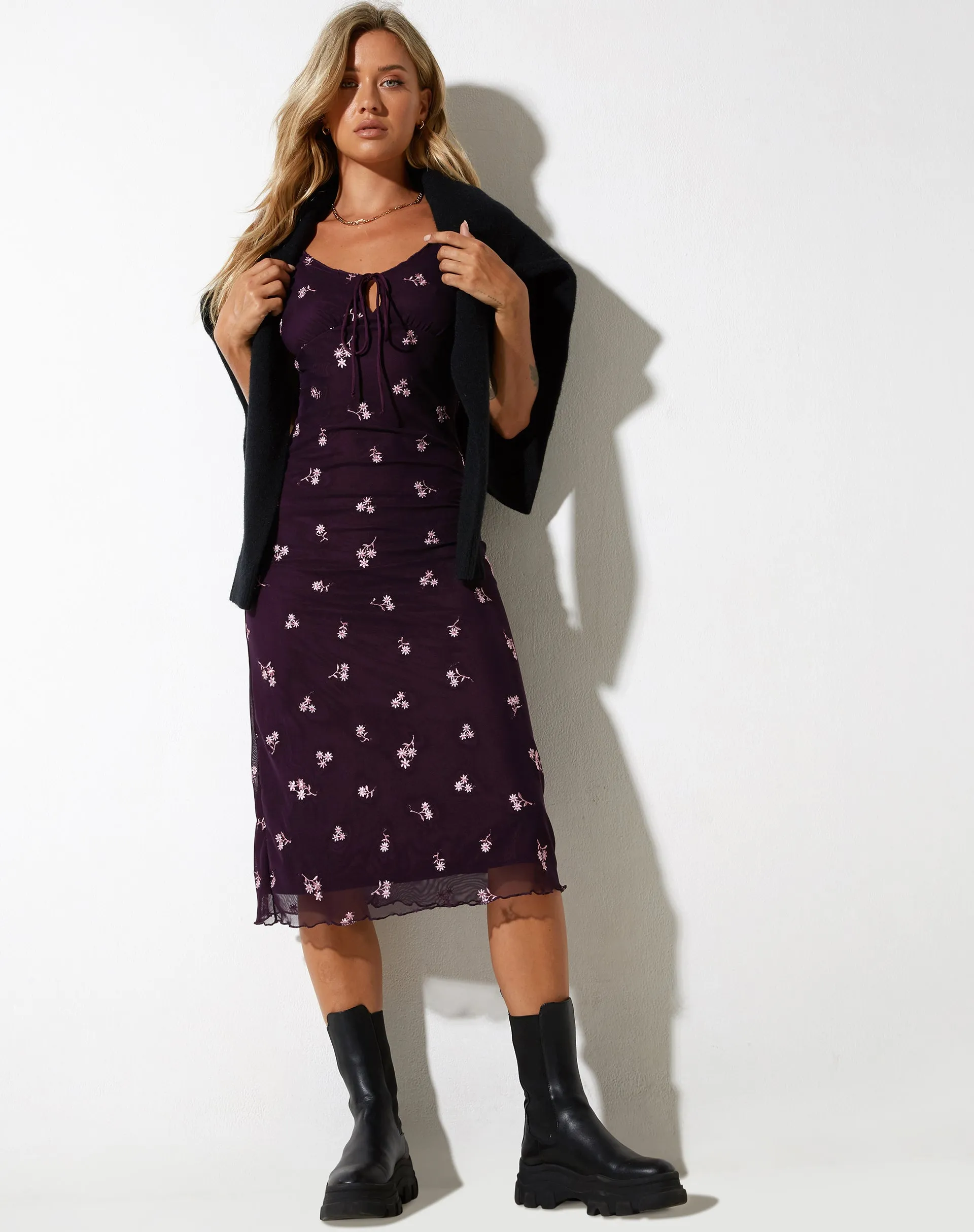 Lona Maxi Dress in Plum Daisy Embro