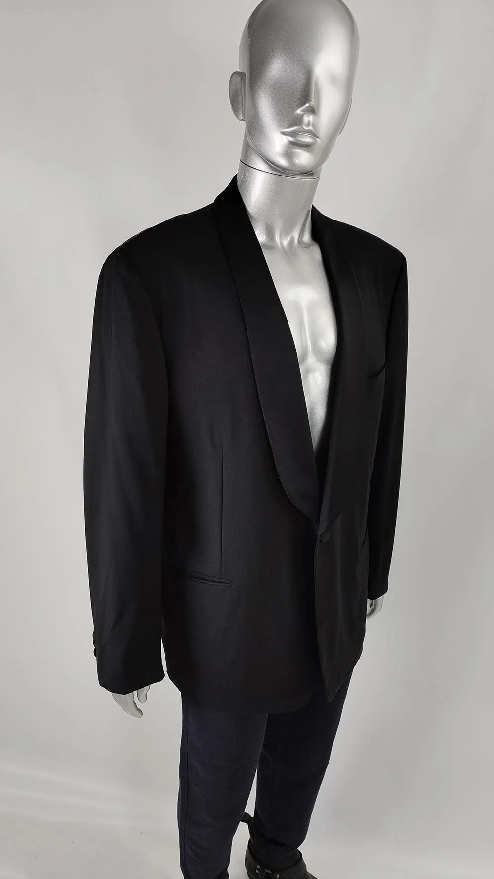 Max Laurens Vintage Italian Black Shawl Collar Mens Dinner Jacket, 1980s