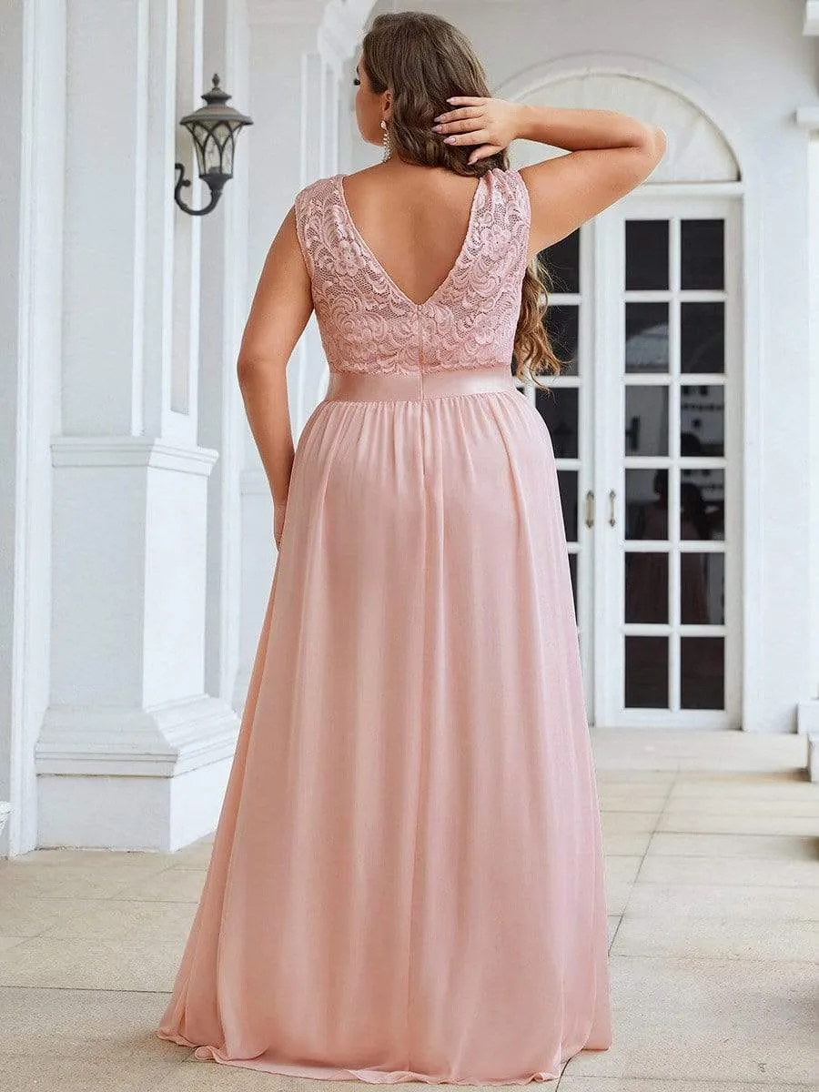 Plus Size Classic Round Neck V Back A-Line Chiffon Bridesmaid Dresses with Lace