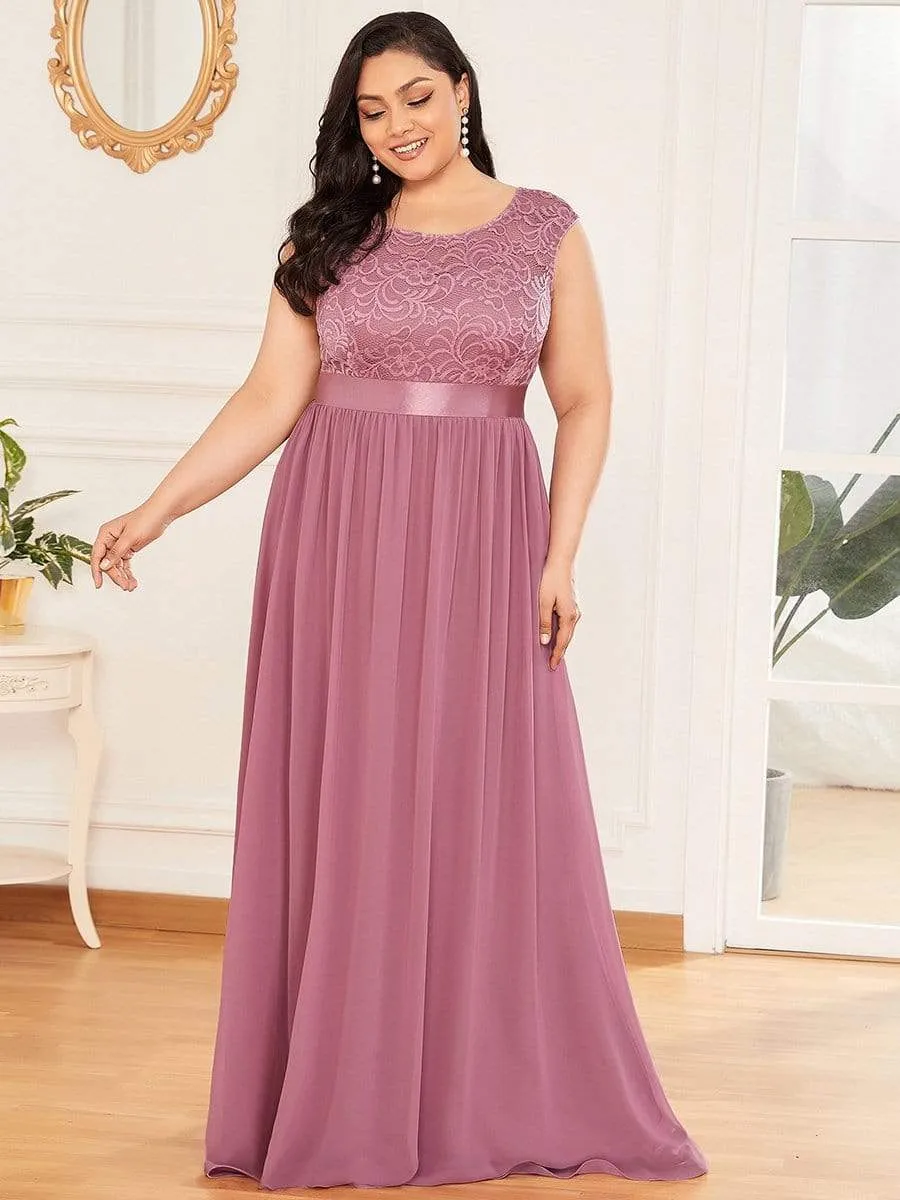 Plus Size Classic Round Neck V Back A-Line Chiffon Bridesmaid Dresses with Lace