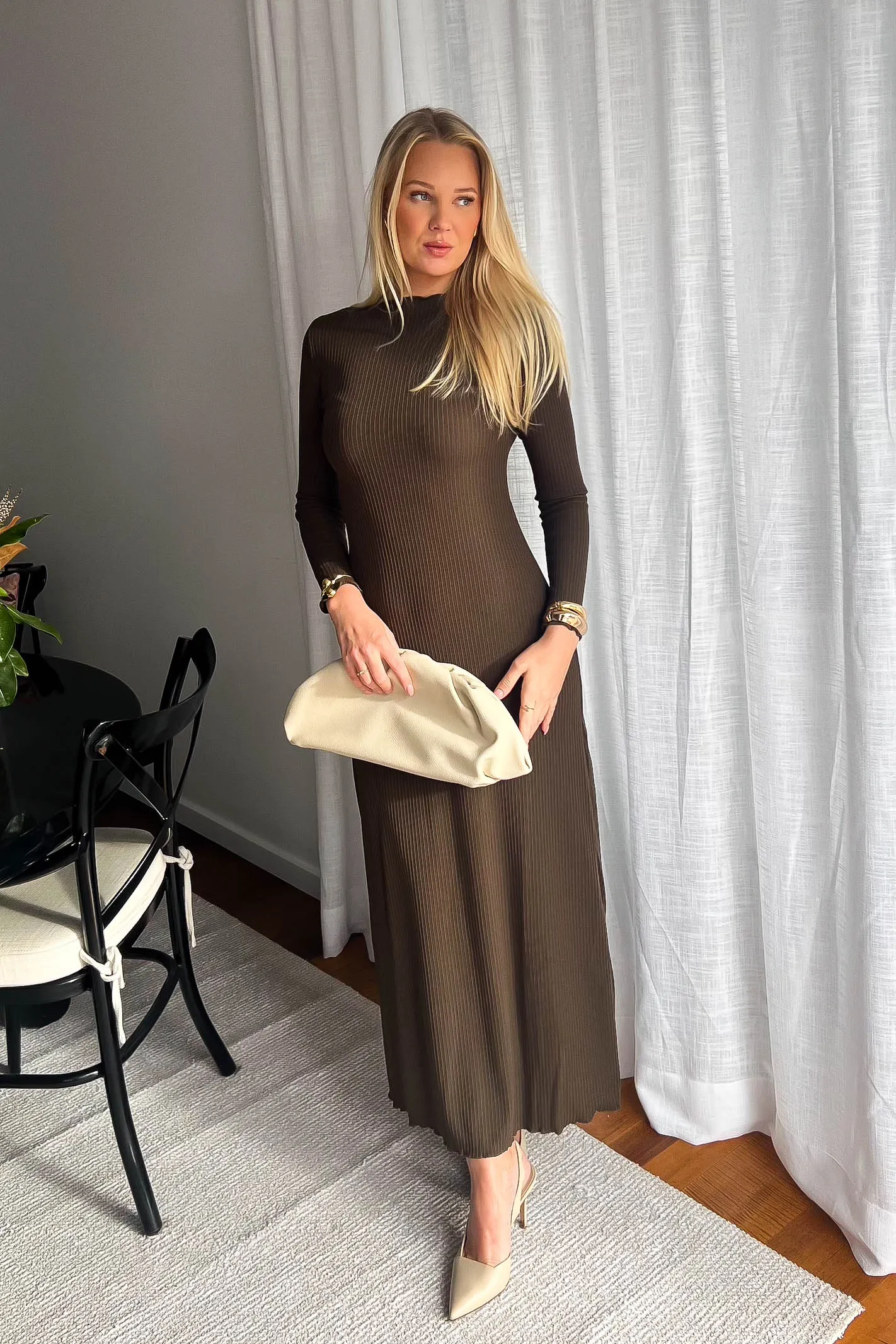 ROWAN LONG SLEEVE MAXI DRESS / BROWN