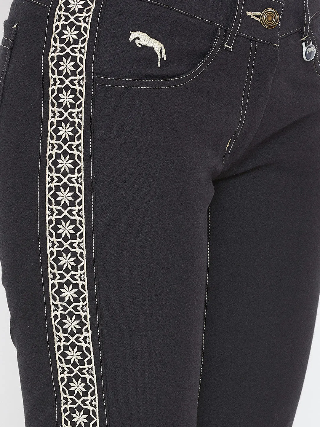 Women Black Solid Skinny Fit Trouses